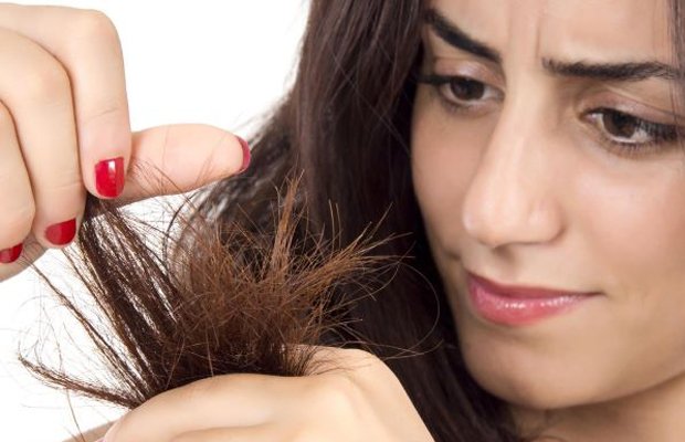 8 Useful Natural Remedies for Dry and Frizzy Hair